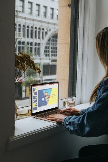 Surface 3 Laptop in Sandstone
Shot by: Nathan Dumlao
Surface 3 Laptop in Sandstone
Shot by: Nathan Dumlao