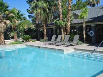 swimming-pool-and-the-club-house.jpg swimming-pool-and-the-club-house.jpg