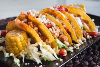 Tasty chicken tacos with cheese Tasty chicken tacos with cheese