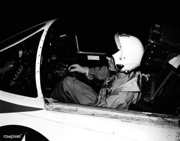 Test pilot in cockpit at Langley Research Cen.. | Free public domain photo - 441603
