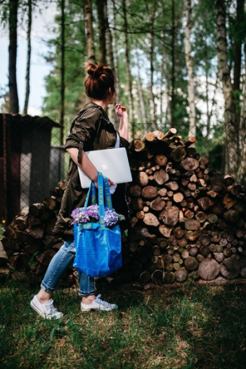 THE TOP TREND THIS SEASON - IKEA's FRAKTA Shopping Bag THE TOP TREND THIS SEASON - IKEA's FRAKTA Shopping Bag