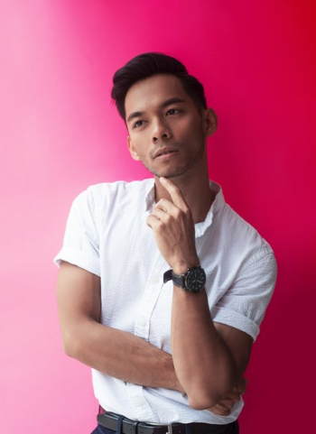 Thoughtful Men's Fashion Pose Thoughtful Men's Fashion Pose