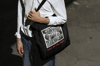 Tote bag mockup, Chinese tiger | Free PSD Mockup - rawpixel Tote bag mockup, Chinese tiger | Free PSD Mockup - rawpixel