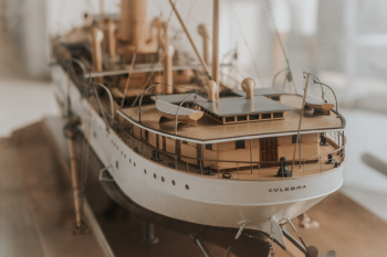 toy boat toy boat