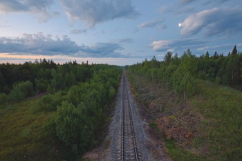 train rail track path train rail track path