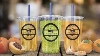 Transparent smoothie glass mockup Free Psd