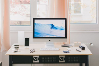 turned silver iMac turned silver iMac