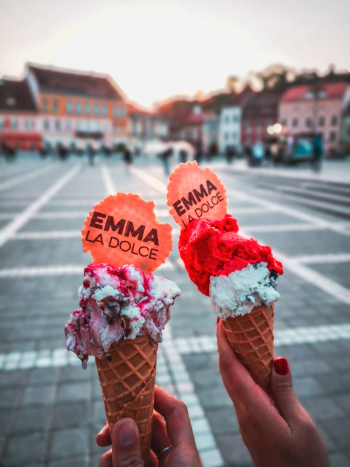 Two Emma La Dolce Ice Creams Two Emma La Dolce Ice Creams