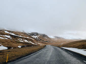 Unsplash ID KGsXF_uMZ-0