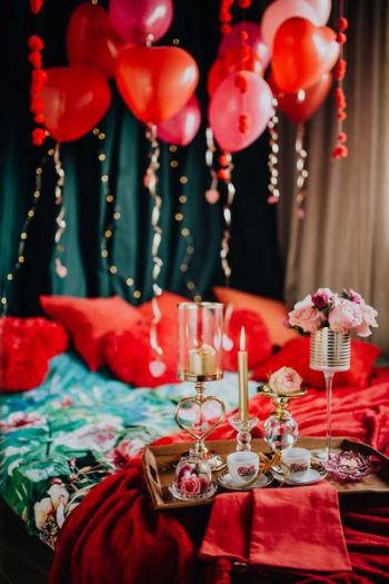 Valentine's Day Breakfast in Bed Valentine's Day Breakfast in Bed