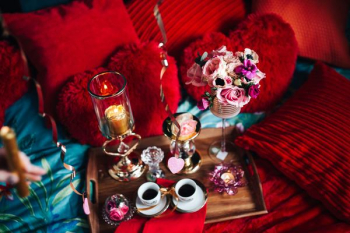 Valentine's Day Breakfast in Bed Valentine's Day Breakfast in Bed