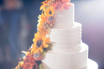 Vanilla 3-tier Cake With Flowers Accent Vanilla 3-tier Cake With Flowers Accent