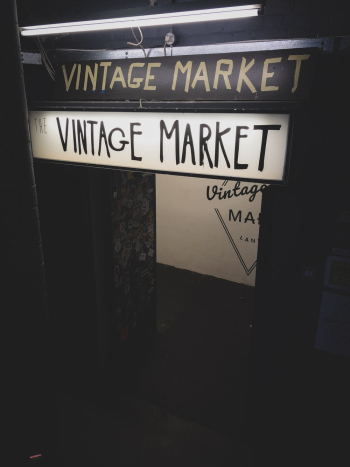 Vintage Market Singage Vintage Market Singage