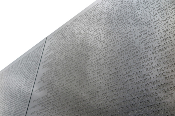  Wall of Names - Vietnam War Memorial 