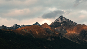 White and Black Mountain White and Black Mountain