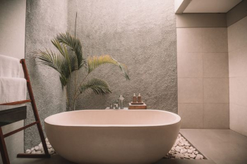 white ceramic bathtub white ceramic bathtub