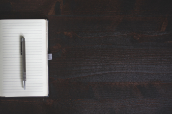 White Lined Paper With Click Pen White Lined Paper With Click Pen