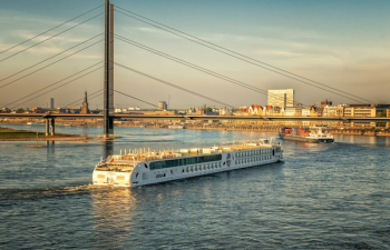 White Ship White Ship