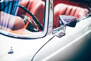 White sports car | Free public domain photo - 680903 White sports car | Free public domain photo - 680903