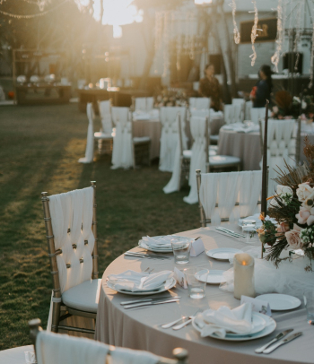 White Table With Chairs White Table With Chairs