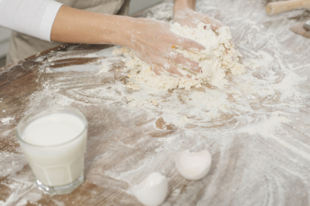 Woman cooking cake Woman cooking cake