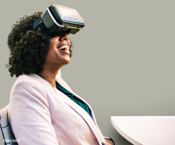 Woman having fun with a VR headset | Free stock photo - 413265 Woman having fun with a VR headset | Free stock photo - 413265