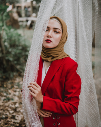 Woman Wearing Brown Hijab Woman Wearing Brown Hijab