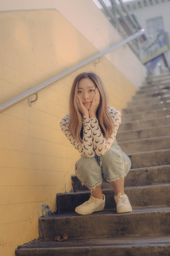 Woman Wearing Long Sleeved Shirt Woman Wearing Long Sleeved Shirt
