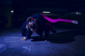Woman Wearing Purple Leggings Dancing Hip Hop Woman Wearing Purple Leggings Dancing Hip Hop
