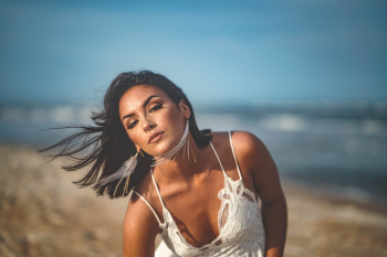 Woman Wearing White Clothing Woman Wearing White Clothing