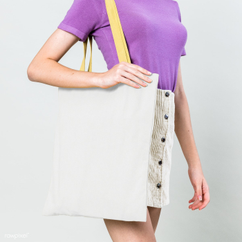 Woman with a tote bag transparent png | Free  transparent png - 2290515