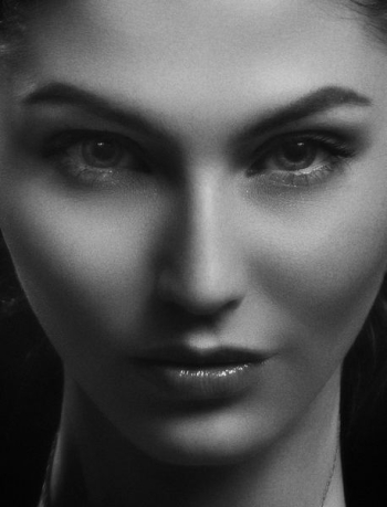 women's portrait women's portrait