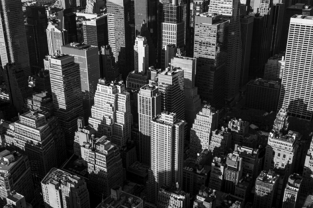 A black and white cityscape | Free Photo - rawpixel