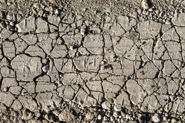 Cracked soil background, free public | Free Photo - rawpixel
