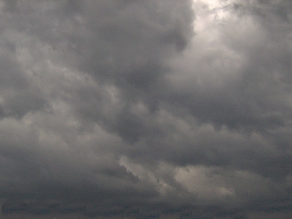 dark_clouds3.jpg