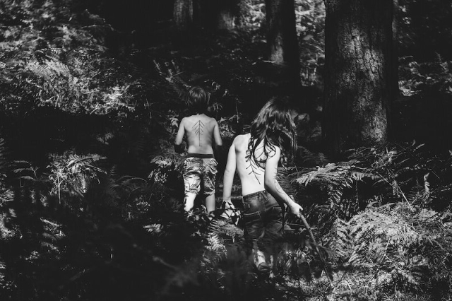 Free people wandering in the forest | Free Photo - rawpixel