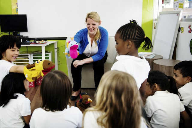 Happy kids at elementary school | Free Photo - rawpixel