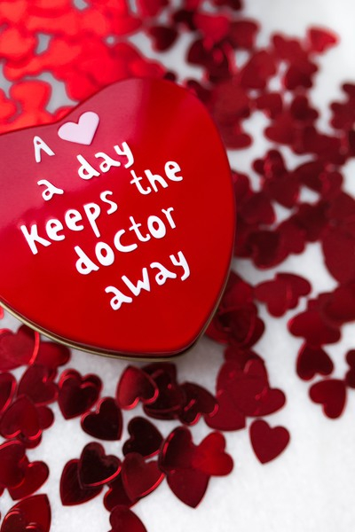 Heart foil confetti