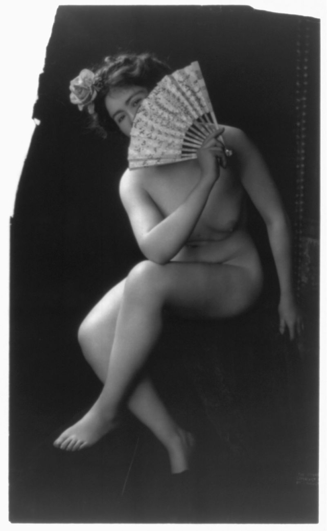 The Coquette, nude woman with fan | Free Photo - rawpixel