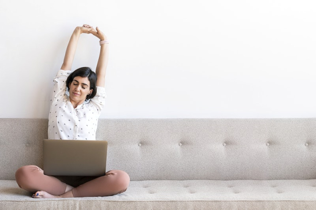 Woman work from home during coronavirus | Free Photo - rawpixel